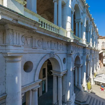 Le Logge, Iconic Basilica Views In The Heart Of 아파트 *